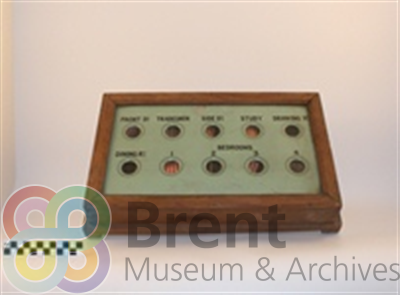 TH\CT\Museum catalogue\3D objects\T704_a_th.jpg; T704; ;